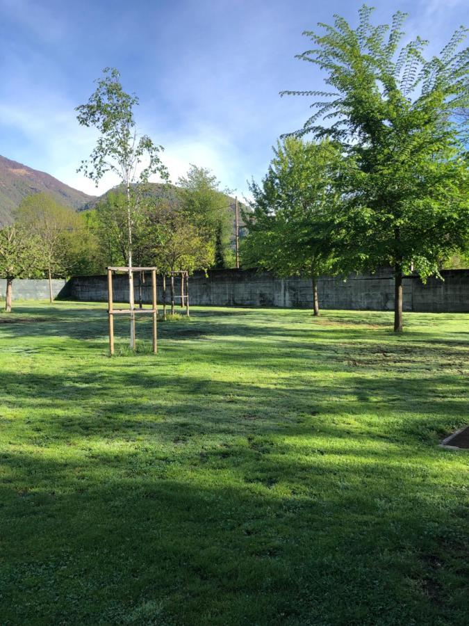 Ostello & Camping Riposo Hotel Losone Exterior photo